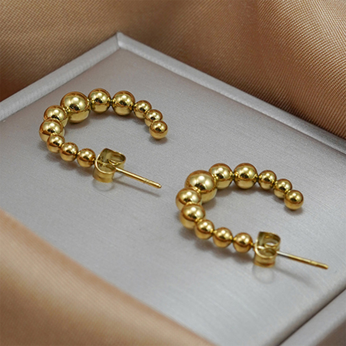 YFA Golden Jewelry Set - Crescent Pendant Necklace & Earrings, Minimalist Metal Accessories